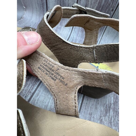 Volatile Gold Braided Leather Itzel Sandal Shoe Women Size 7 - Picture 12 of 12